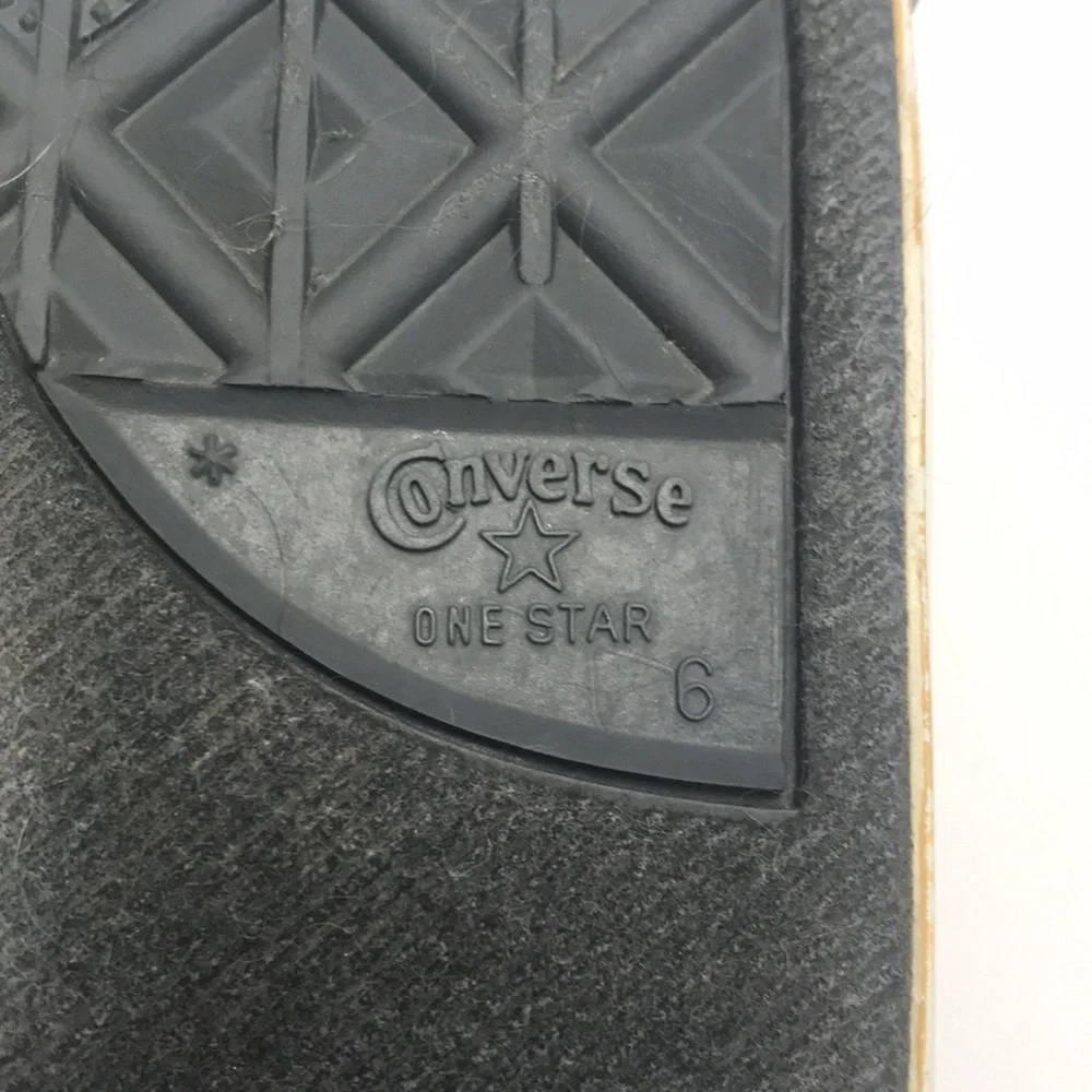 Stride Rite/Converse Sneakers (size 6)